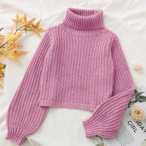 Chompa cuello alto de manga farol rosa