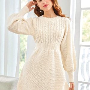 Vestido casual elegante albaricoque  textura de punto y falda acampanada con recogido en la cintura