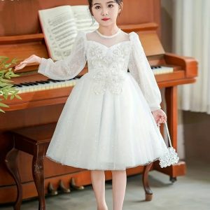 Vestido fiesta blanco con detalle encaje bordado y tul