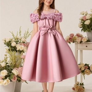 Vestido de fiesta rosa elegante lujoso decoración floral