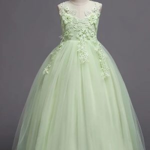 Vestido de fiesta verde elegante bordado
