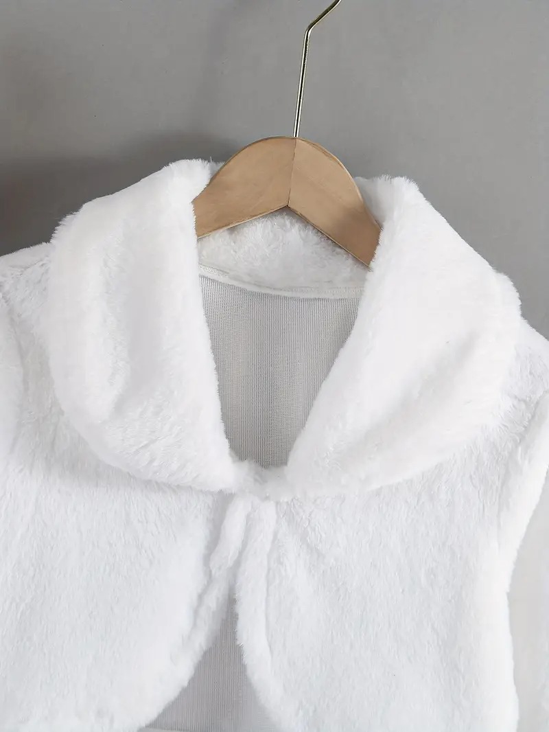 Bolero forrado con Fleece Blanco, textura suave, cuello encantador. - Imagen 2