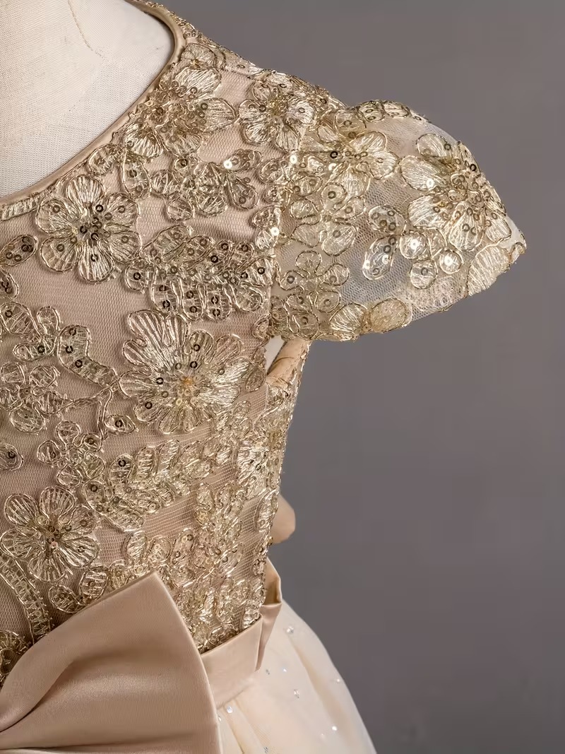 Vestido de fiesta nude detalle lazo patrón geométrico - Imagen 5