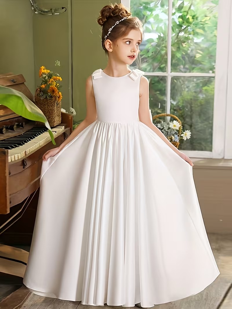 Vestido fiesta satén blanco lazo en hombros estilo princesa