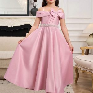 Vestido elegante midi con ajuste cintura hombros descubierto rosa