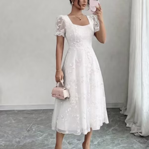 Vestido elegante blanco estampado flores manga corta