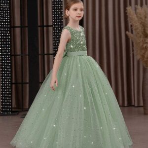 Vestido de fiesta lazo 3d tul y lentejuelas manga cero verde olivo