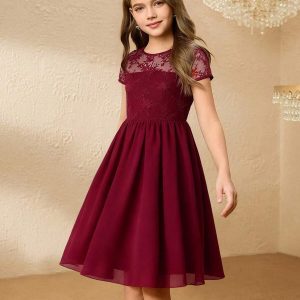 Vestido casual elegante minimalista de gasa y encaje burdeo