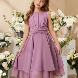 Vestido midi sin mangas elegante corte bajo a capas lila