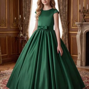 Vestido verde elegante glamour versión princesa satén largo