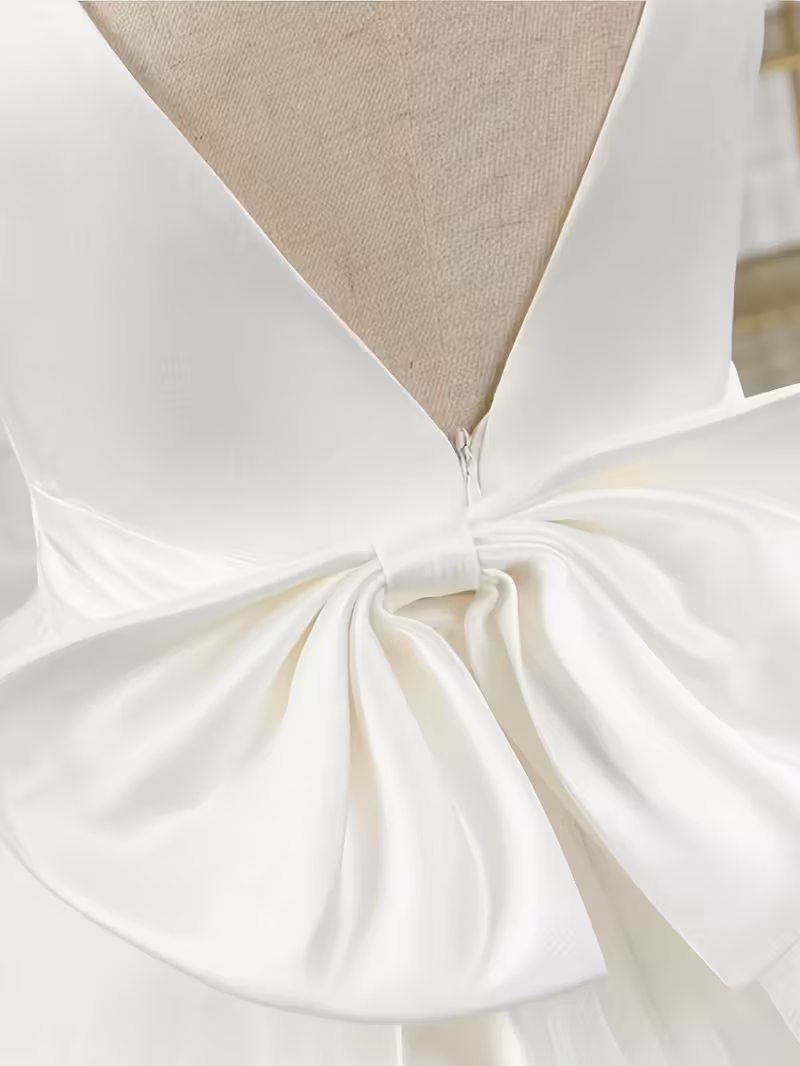 Vestido de fiesta blanco con tul con perlas en cintura - Imagen 3