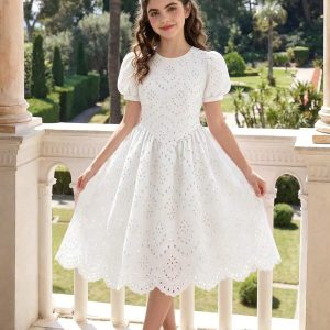 Vestido blanco broderie manga abullonada
